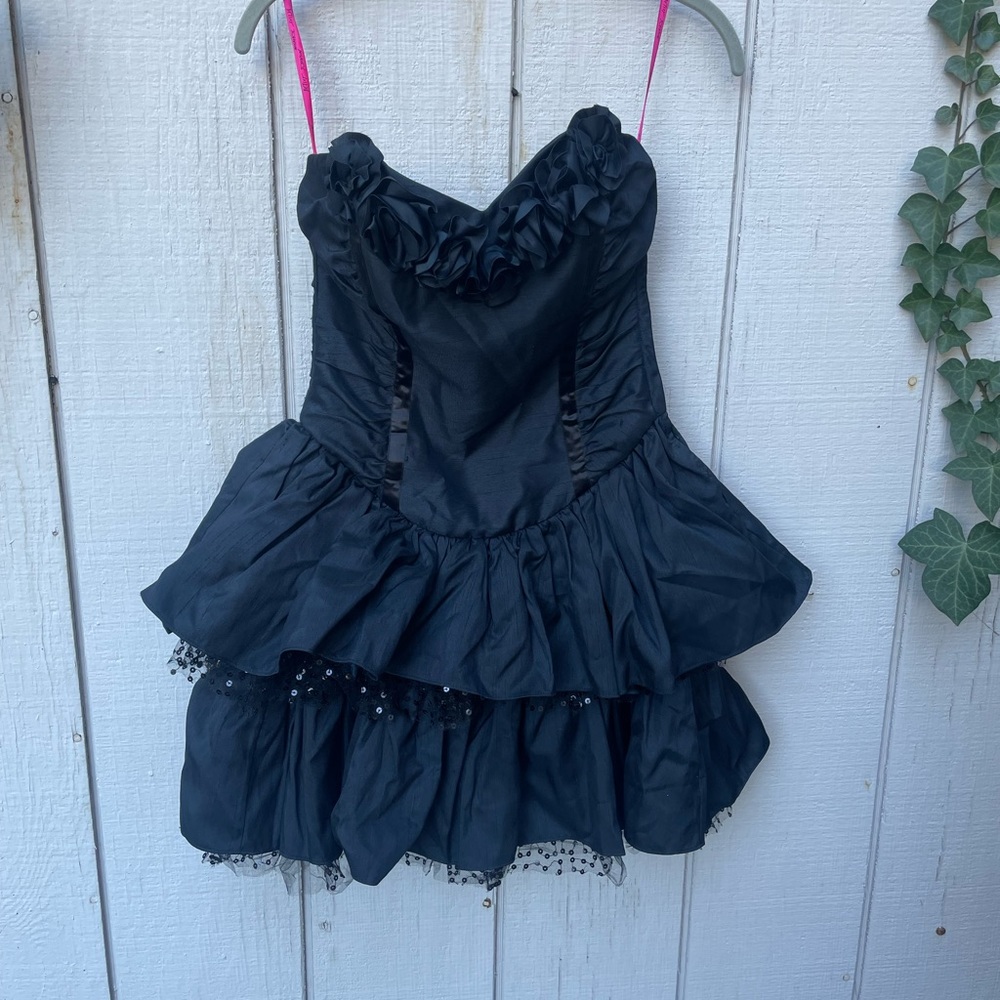 Betsey Johnson dress